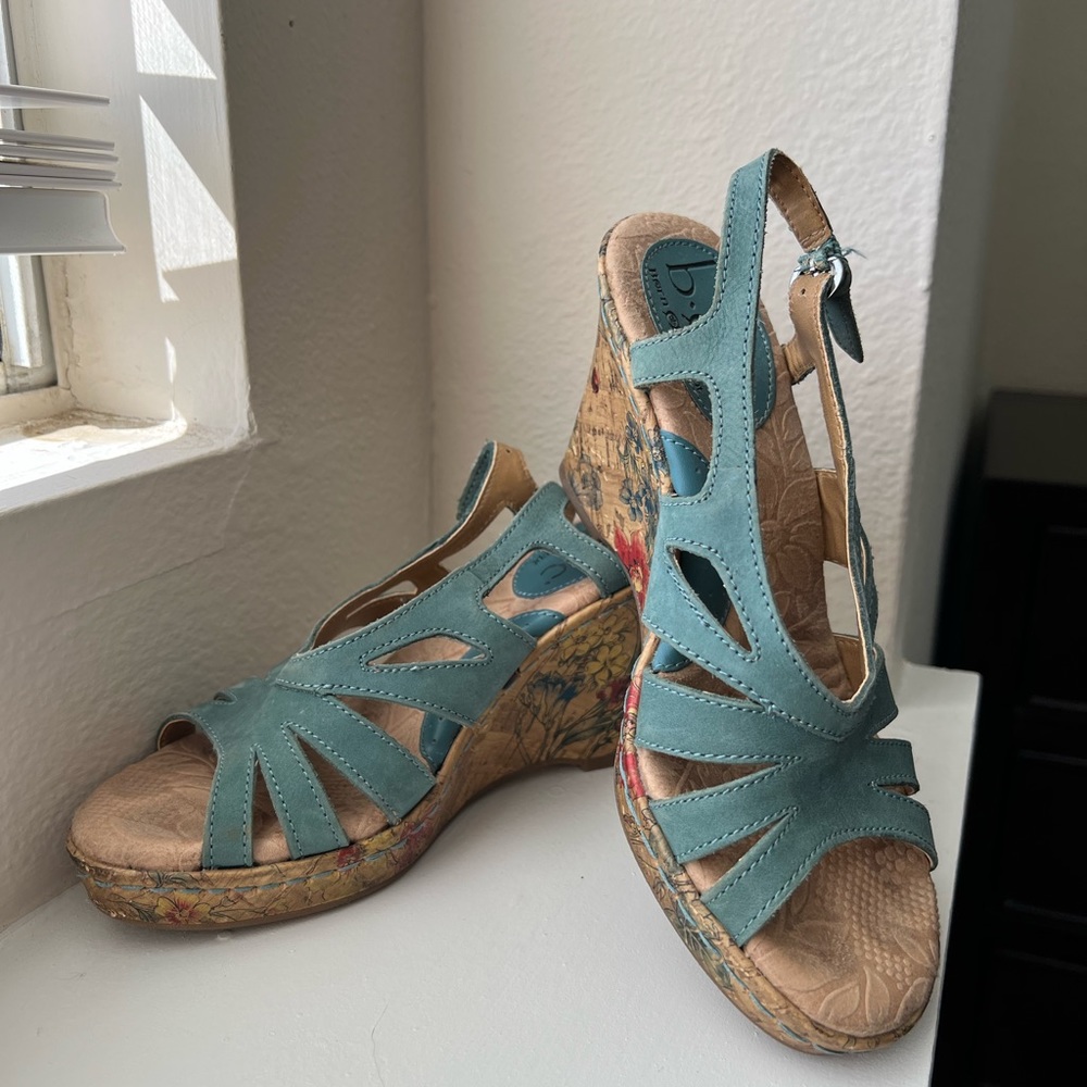 B.o.c. Wedge sandals with flowers
